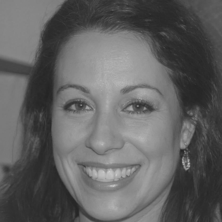 Instructora Nadia Ferrer
